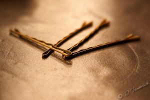 bobby-pins.jpg